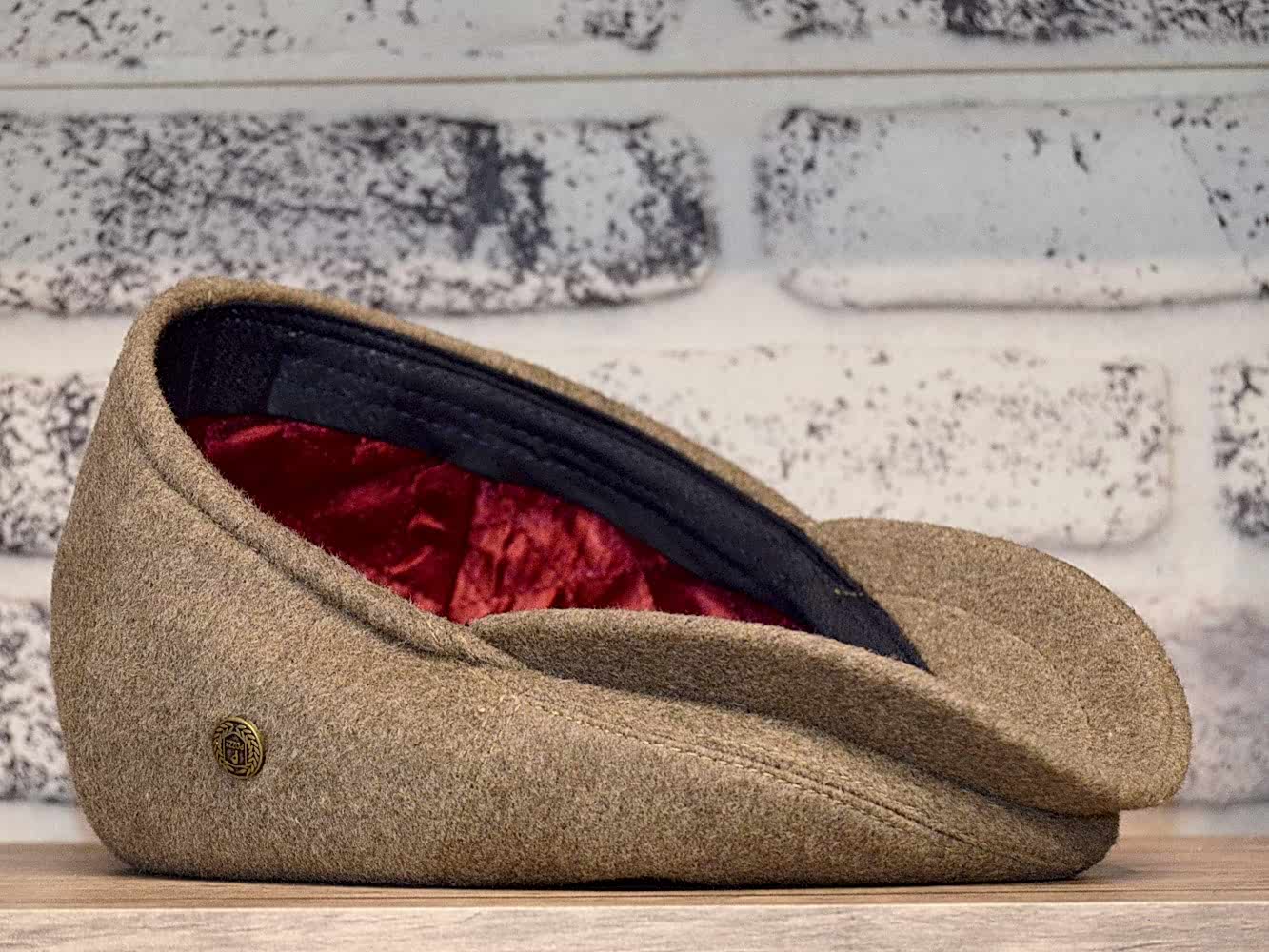 Pozze Kaşmir İtalyan Spor Kasket  Kum Beji 