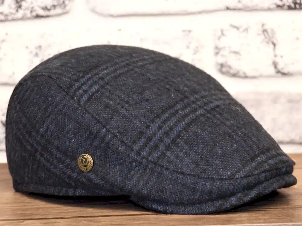 Pozze Kerem Kışlık Ekoseli Spor Kasket Lacivert