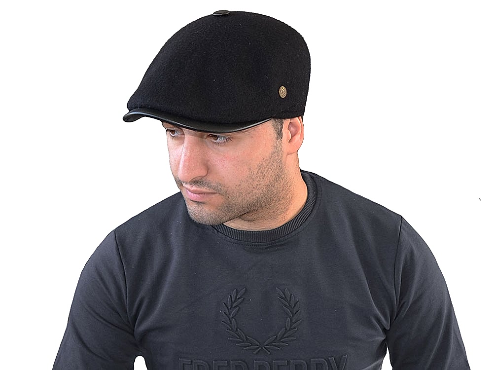 Siyah Tek Parça Yün Keçe Erkek Kasket Şapka