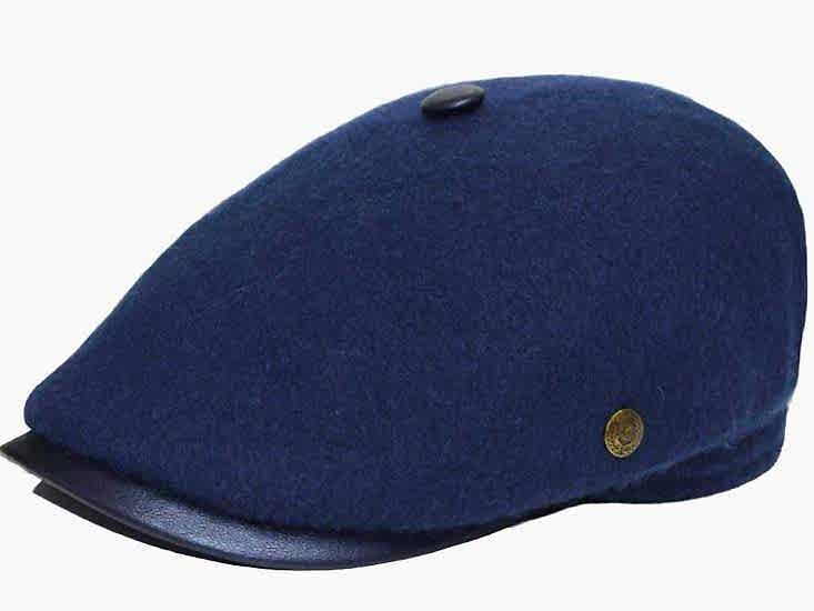 Lacivert Renk Tek Parça Yün Keçe Erkek Kasket Şapka